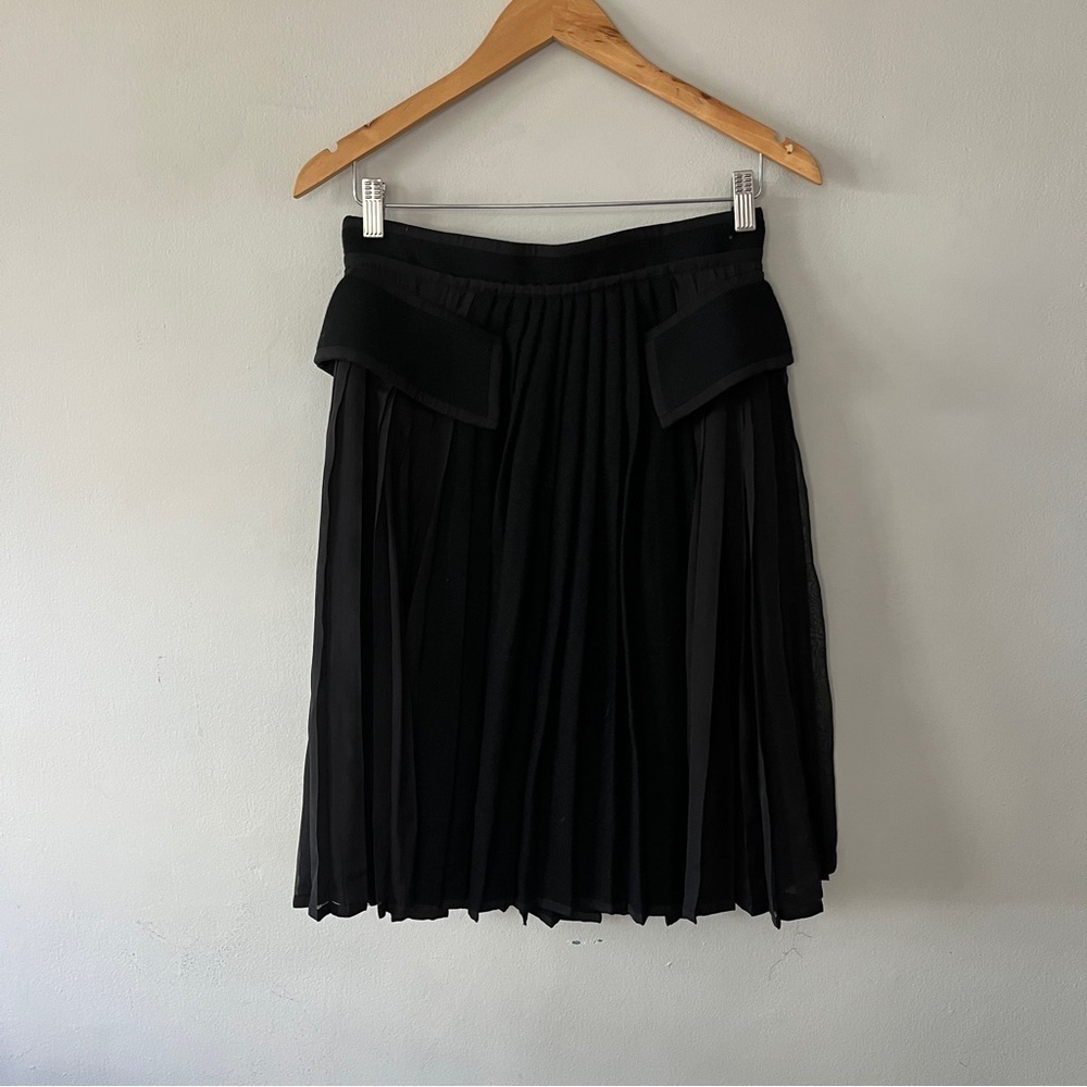 Givenchy Women's Black Pleated Sheer Size Knee Length Skirt Size FR 40 US 8